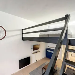 https://la-suite-duhamel-au-pied-de-la-gare-au-calme.inbrittany.com