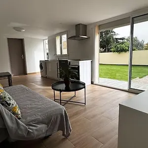 https://maison-entierement-neuve.fr-provencehotel.com